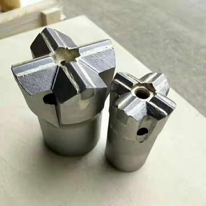 Direct Selling Diamond Drill Bits made from tungsten carbide and high-speed steel for mining and construction applications.